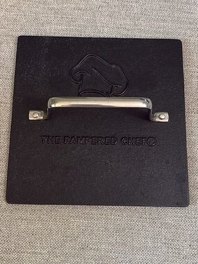 The Pampered Chef Black Cast Iron Square Lid with Silver Handle